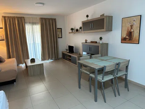 Flat / apartment in Calle Ikbal Masih, 6, Alcalá, Guia de Isora