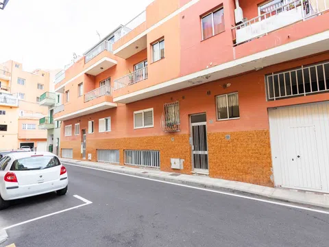 Flat / apartment in Calle Tinerfe, Longuera-Toscal, Los Realejos