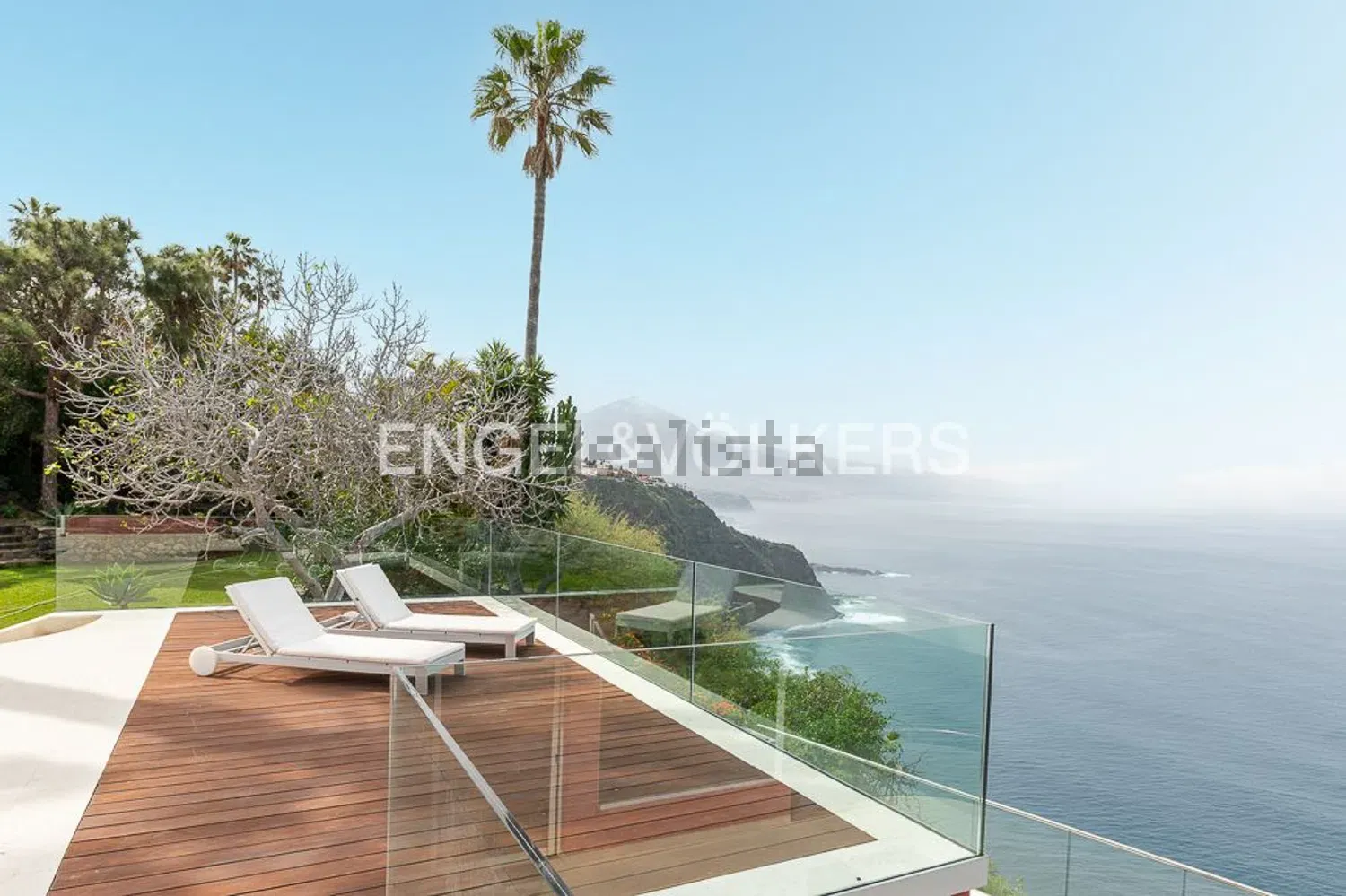 Detached house in calle el Laurel