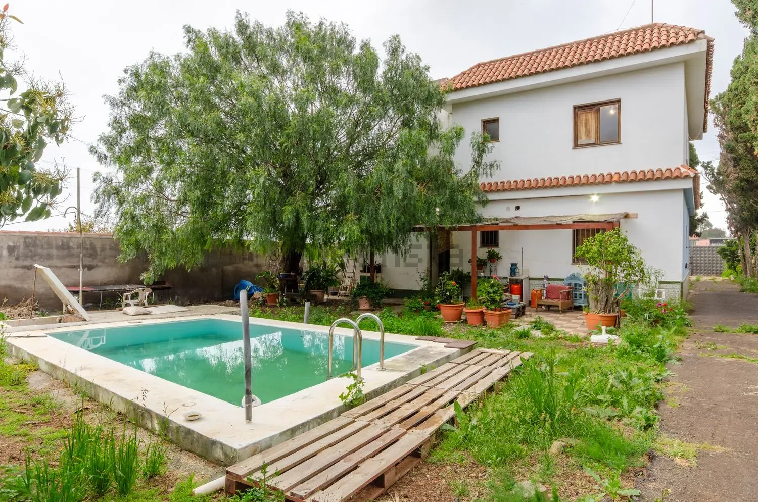 Detached house in camino de la Mina, 10