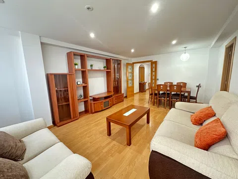 Flat / apartment in Calle dels Sants Just i Pastor, L'Illa Perduda, València