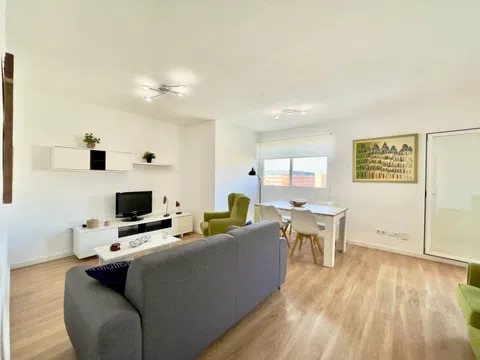 Flat / apartment in Avenida de Blasco Ibáñez, Ciutat Jardí, València