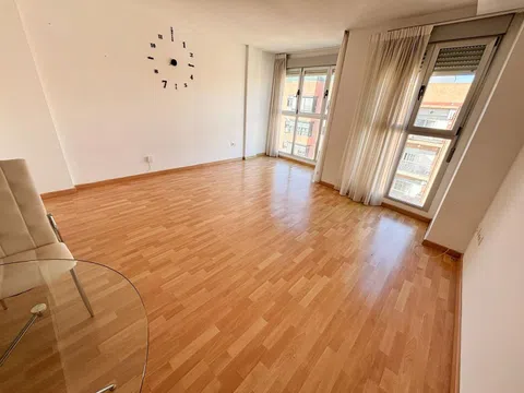 Flat / apartment in Avenida de Burjassot, Benicalap, València