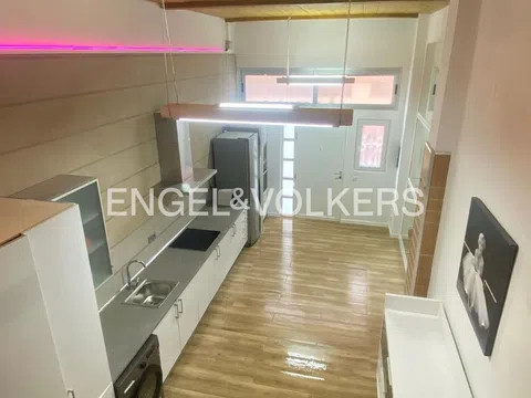 Flat / apartment in Plaza de Vincent Añon Marco, Nou Benicalap, València
