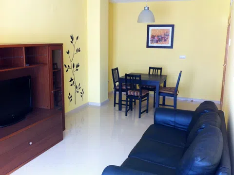 Flat / apartment in Calle de Carolina Álvarez, 10, La Creu del Grau, València