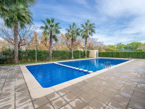 Flat / apartment in Calle d'Antoni Reig i Ventura, Nou Campanar, València