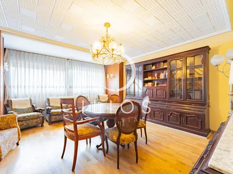 Flat / apartment in Calle de l'Antiga Senda d'En Senent, Mestalla, València