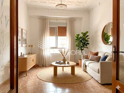 Flat / apartment in Avenida del Port, Mestalla, València
