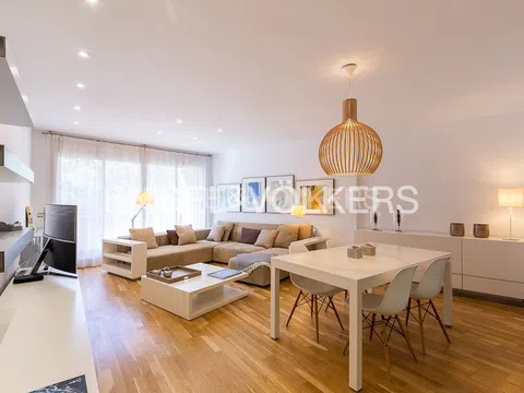 Flat / apartment in Calle de Santa Rosa, Mestalla, València