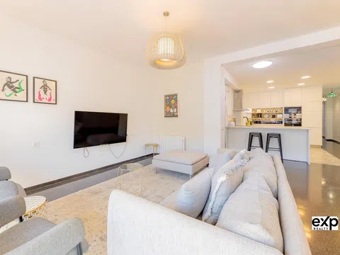 Flat / apartment in Calle de Martí l'Humà, La Petxina, València