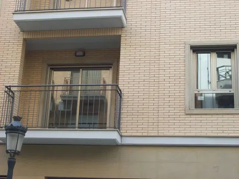 Flat / apartment in Calle de Llorenç Salom, La Raiosa, València