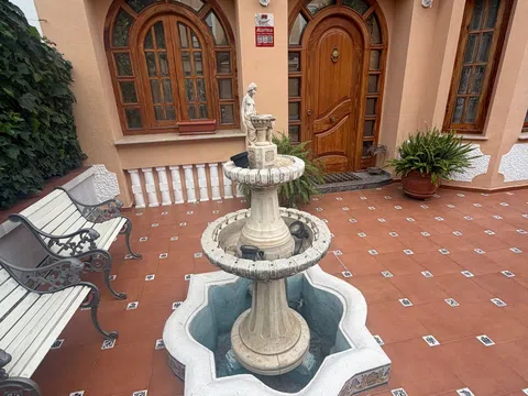 Detached house in Calle de Gabriel i Galán, L'Hort de Senabre, València