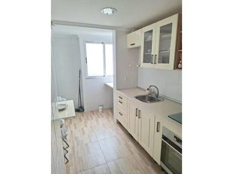 Flat / apartment in Calle de l’Arquebisbe Olaechea, Sant Marcellí, València