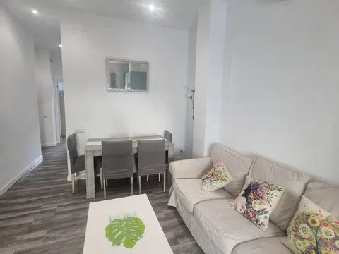 Flat / apartment in Calle de l'Olivereta, Nou Moles, València