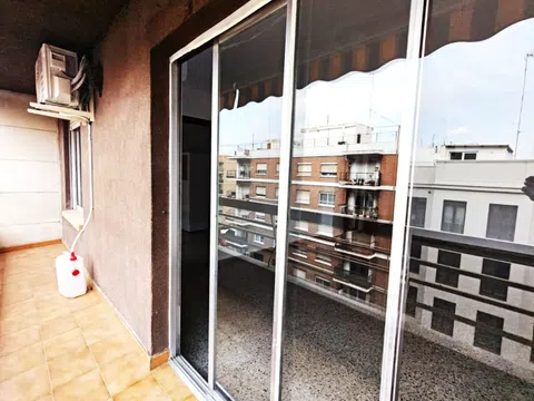 Flat / apartment in Constitucion De La, Morvedre, València