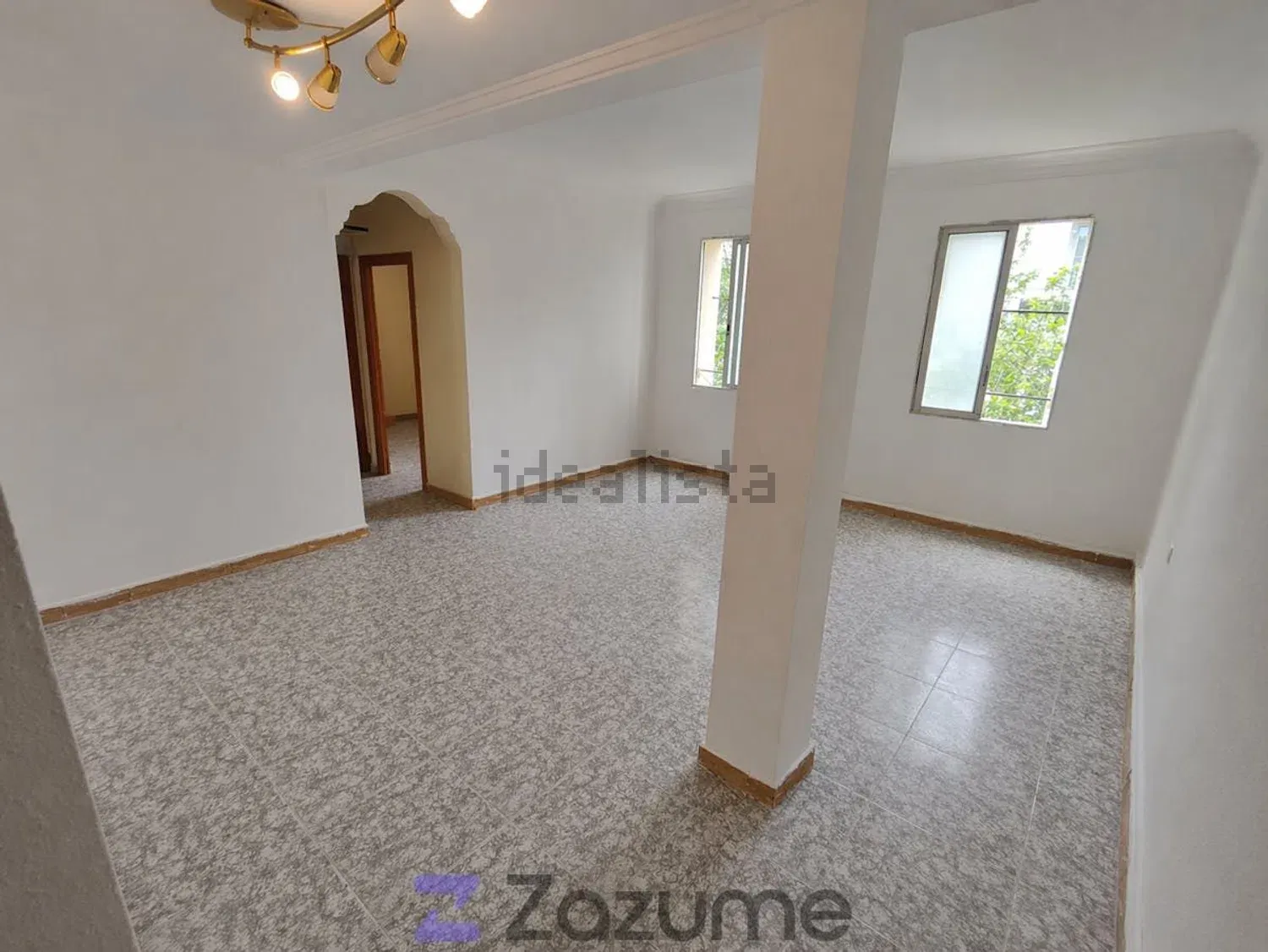 Flat / apartment in Plaza del Castell d'Enguera, La Torre, València