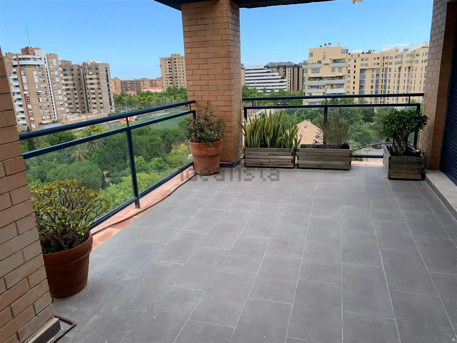 Penthouse in calle de Santa Genoveva Torres, 17